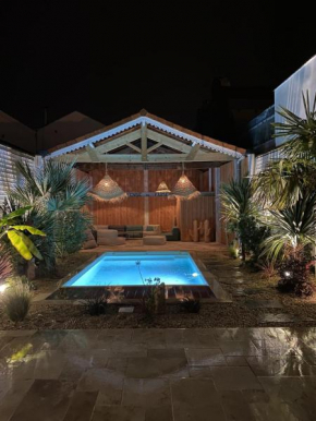 160 m with POOL-GARDEN-TERRACE and WIFI